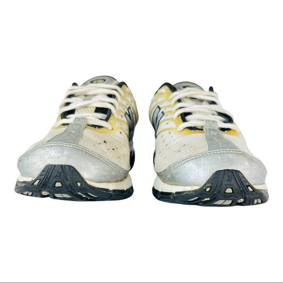 New Balance 8507 White Black Zip Running Shoes 9.5 - Picture 2 of 12